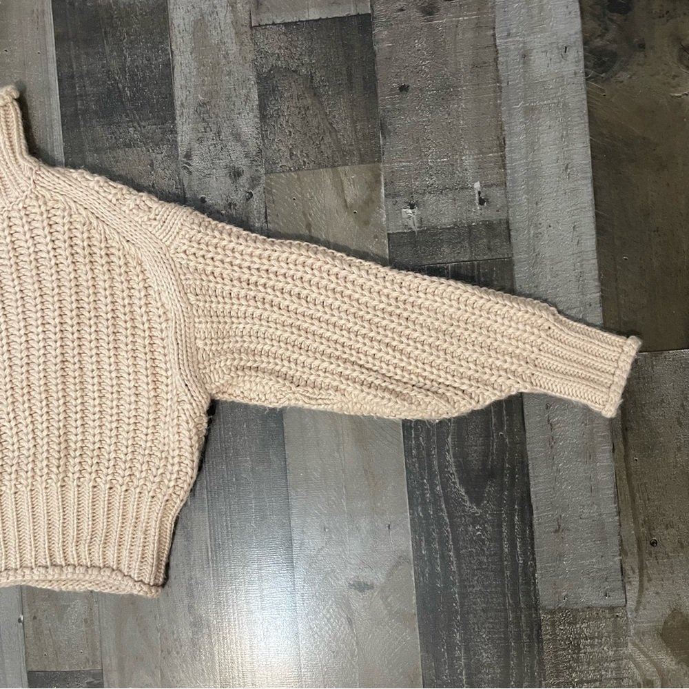 H&M Cropped Turtleneck Sweater Oversized Chunky Knit Women’s XS Blush Pink - Picture 9 of 13